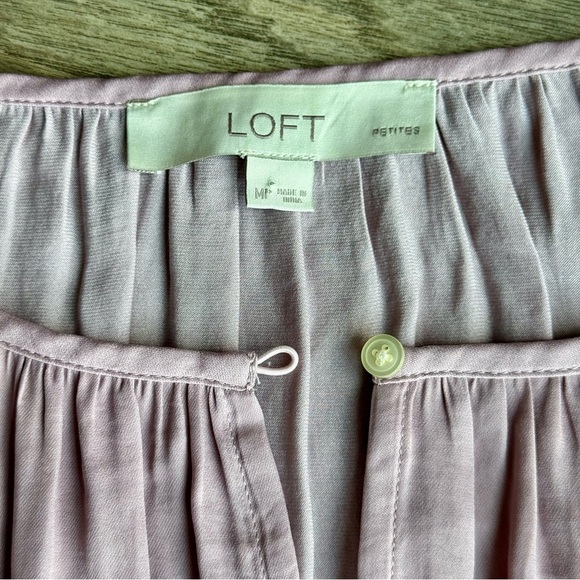 LOFT Embroidered Shoulder Detail Flutter Sleeve  Flowy Top Mauve Pink Size MP - Picture 3 of 10